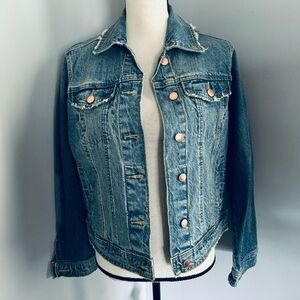 NWT ($34.99) Universal Thread Lightly Distressed Medium Wash Denim Jacket, XS